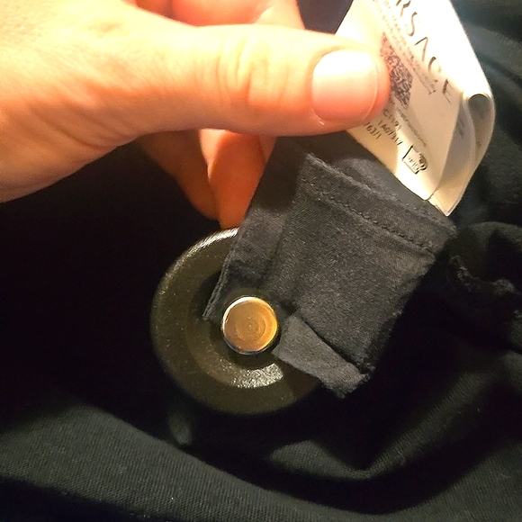 Versace T-Shirt - Picture 5 of 8